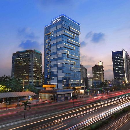 Aston Priority Simatupang Hotel And Conference Center Jakarta Extérieur photo