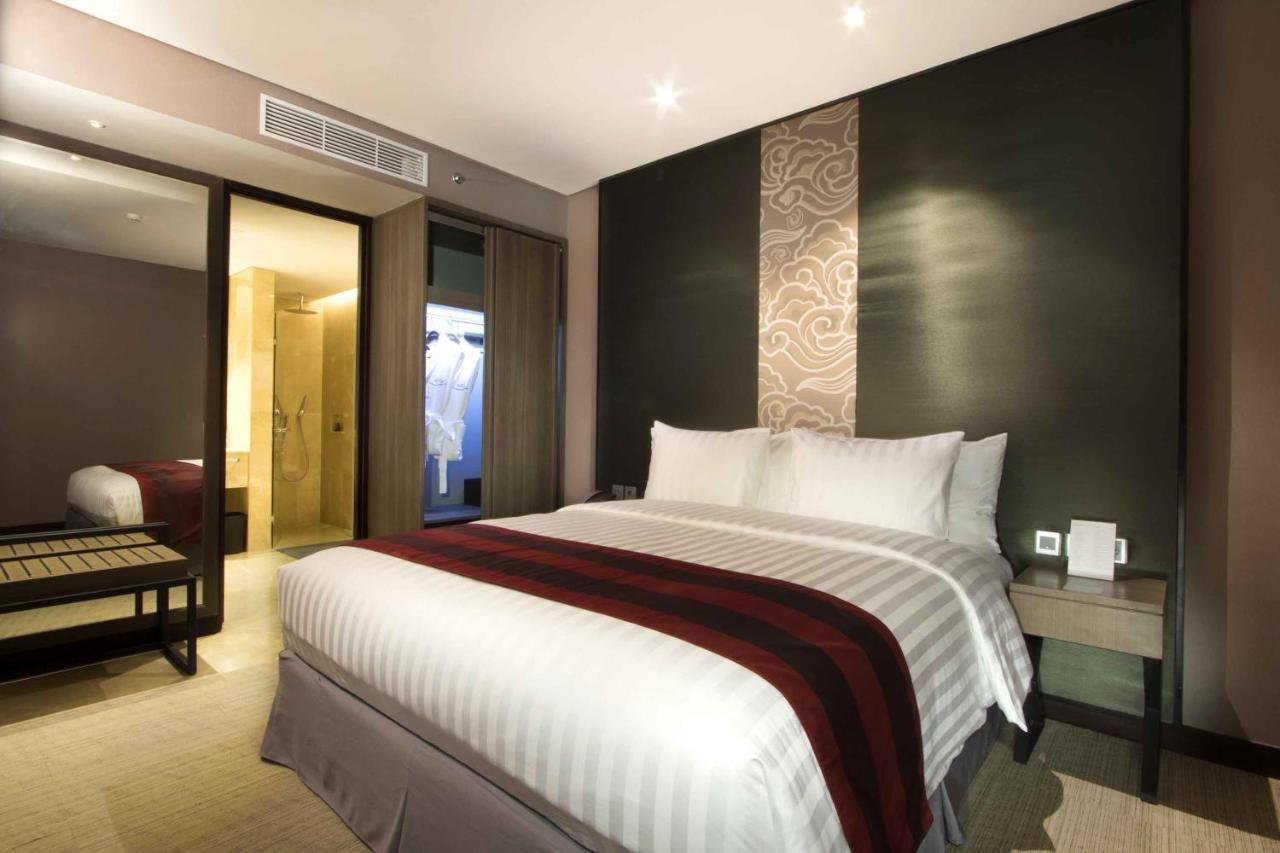 Aston Priority Simatupang Hotel And Conference Center Jakarta Extérieur photo